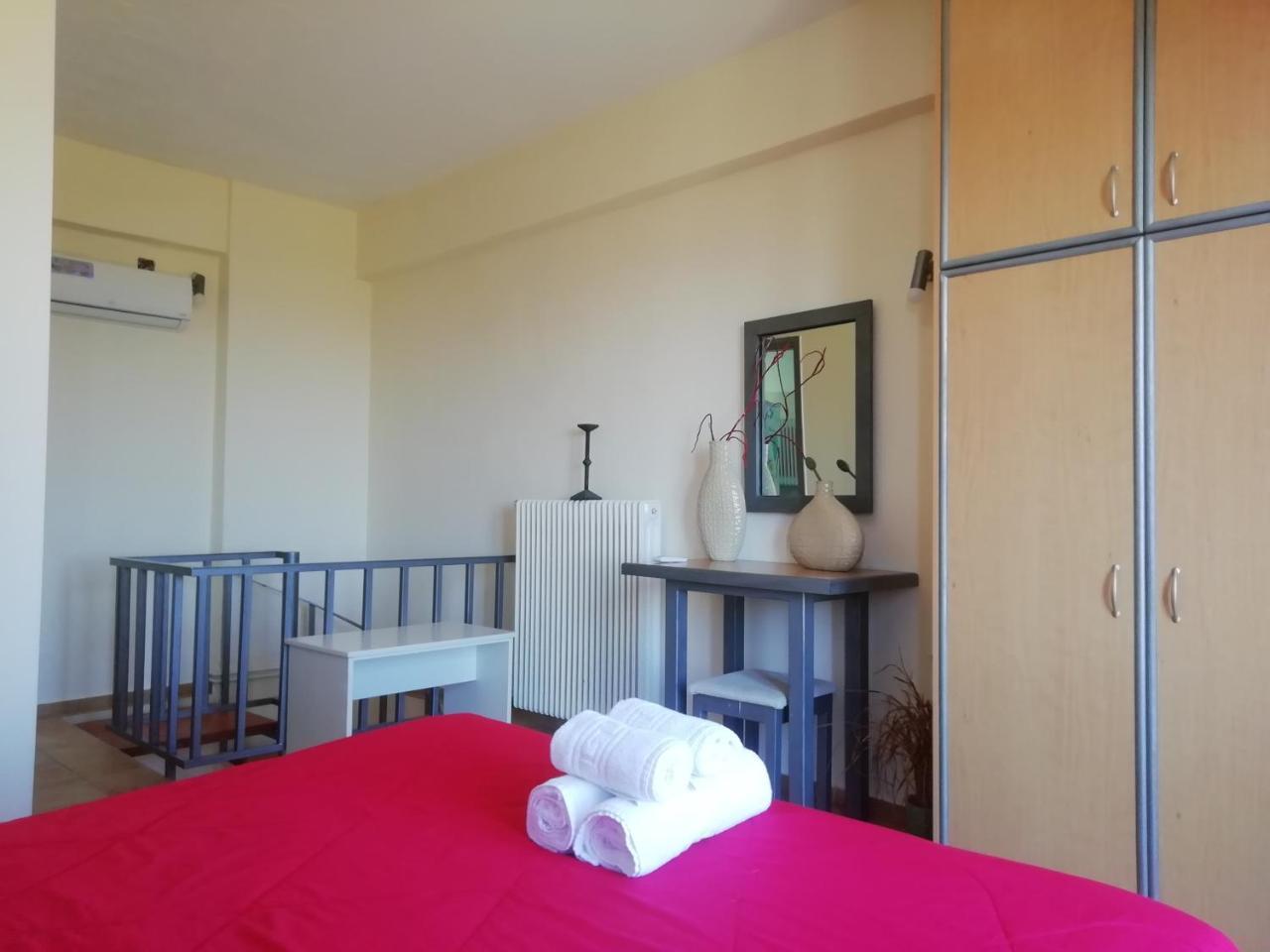 Point Twins Apartments Vrontados Bagian luar foto