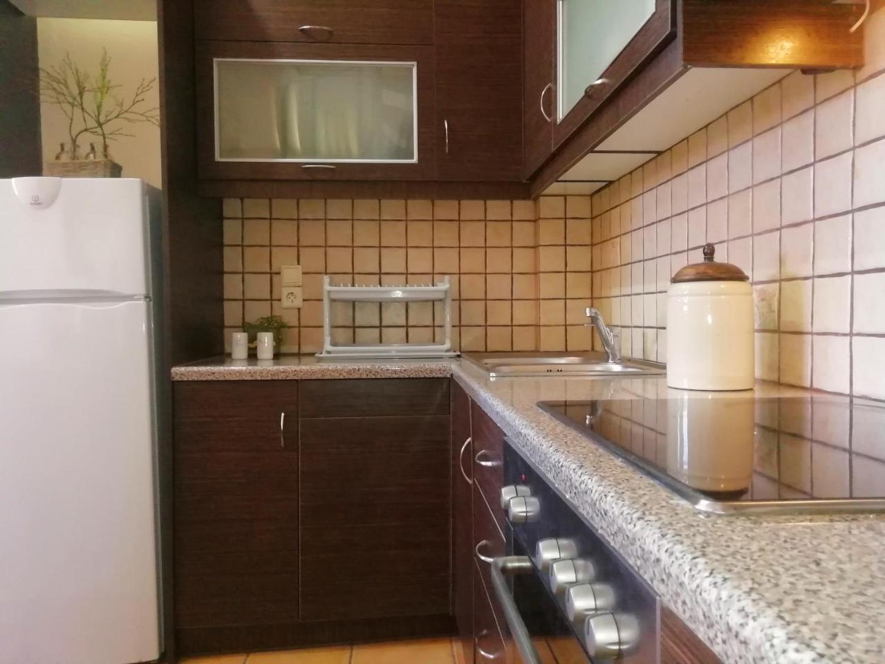 Point Twins Apartments Vrontados Bagian luar foto